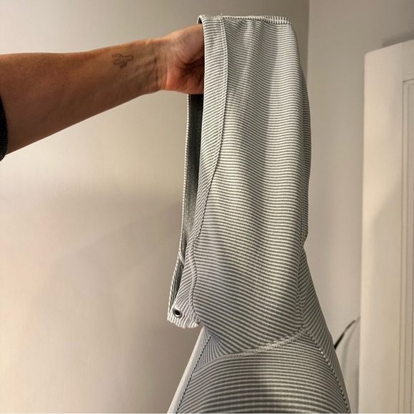 Athleta Pullover Women's Small Gray White Striped Hoodie Long Sleeve - Picture 9 of 12